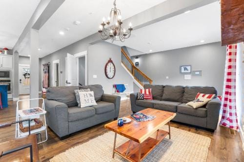 Double-Sided Fireplace, Lake Views, Daily Tickets to Local Attractions, Air Hockey! Lodge in Branson
