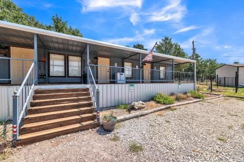 Nautical Nest Suite 2 by The Lodges at Fossil Creek Hotel in Lake Texoma
