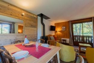 Appartement T4 familial à Chamonix, avec Parking et près des Grand Montets Hotel in Chamonix