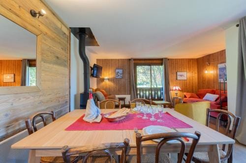 Appartement T4 familial à Chamonix, avec Parking et près des Grand Montets Hotel in Chamonix