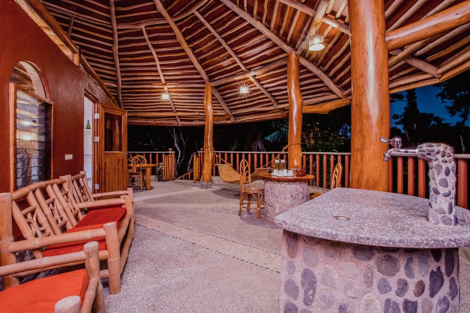 Atremaru Jungle Retreat Hotel in Puerto Princesa
