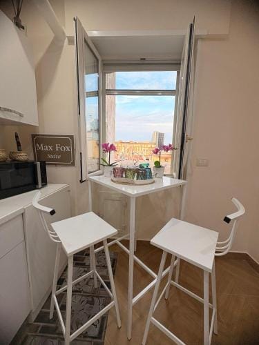 Max Fox Suite Hotel in Naples