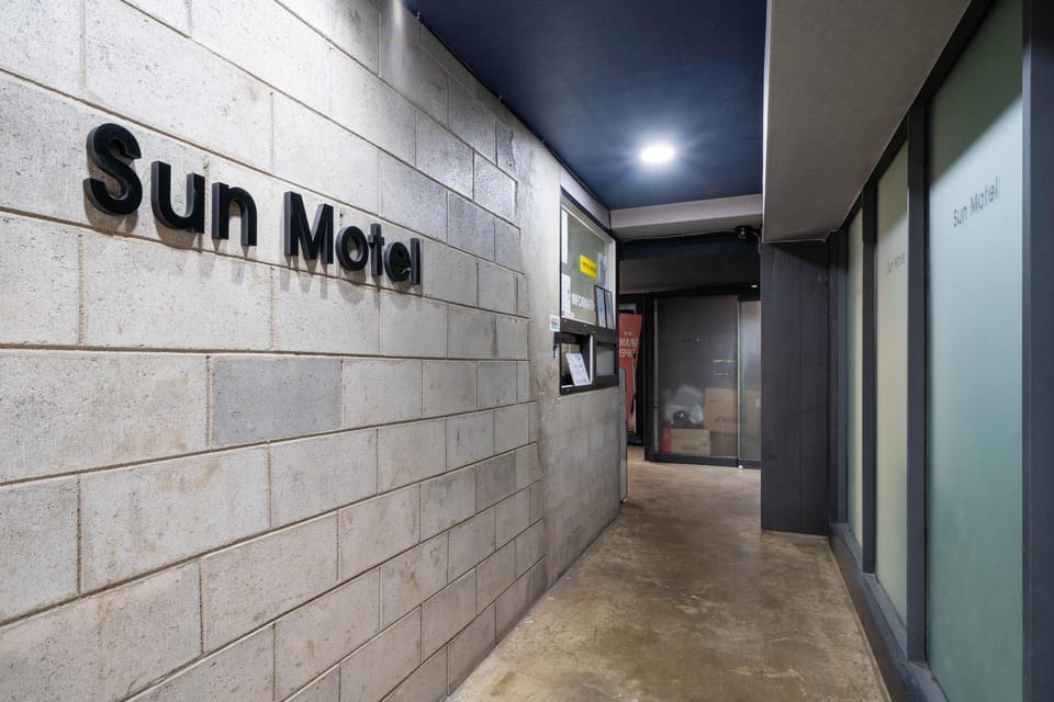 Busan Hot Springs Sun Motel in Busan