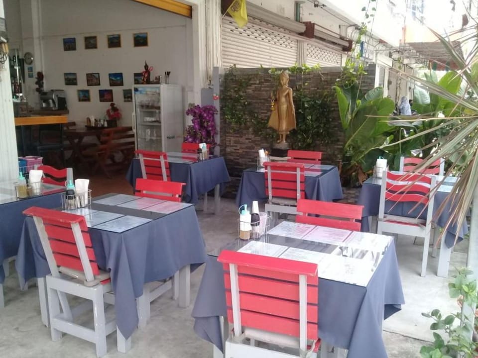 La Canteena  Hotel in Pattaya City