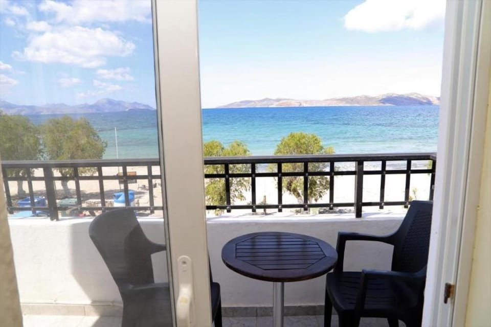 Seaside Marmari Hotel in Marmari