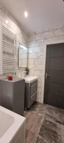 Jeta Guest House Hotel in Whittlesey