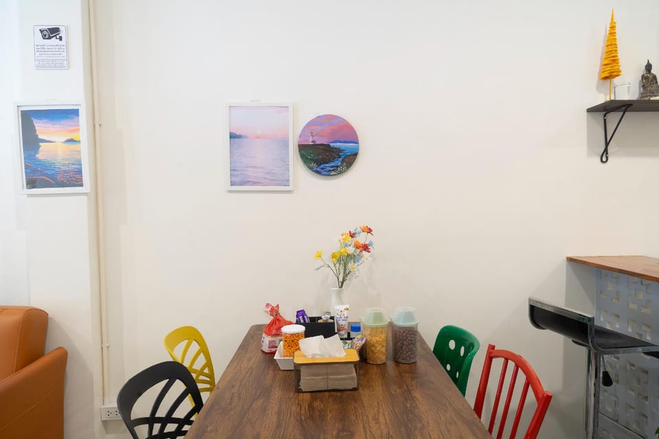 Round The Clock Hostel Hotel in Bangkok