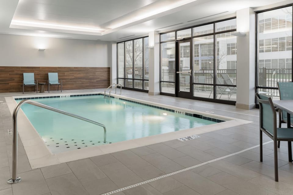 Fairfield by Marriott Inn & Suites Cincinnati Oakley Hotel in Cincinnati