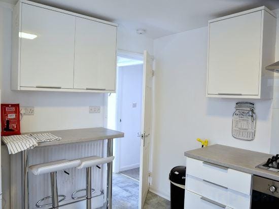 Lindrick Villa Peaceful 3Bd Bungalow Parking Hotel in Leicester