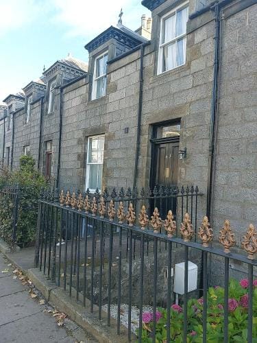 Hallmark Guest House Hotel in Aberdeen