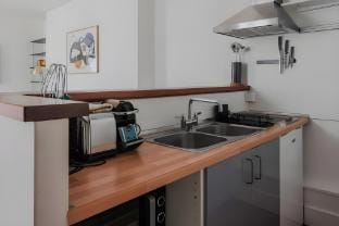 Quiet apartment -1BR4P - Neuilly-sur-Seine Hotel in Paris