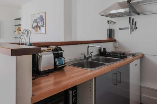 Quiet apartment -1BR4P - Neuilly-sur-Seine Hotel in Paris
