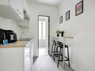Charming apartment -1BR4P- Chateau de Vincennes Hotel in Vincennes