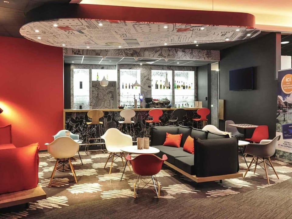 Bar/lounge