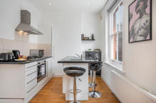 Dionysus' Den - Fitzrovia By Frankie Says Hotel in London Borough of Islington