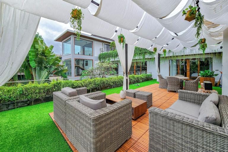 Da Vinci The Villa by Nagisa Bali Hotel in North Kuta