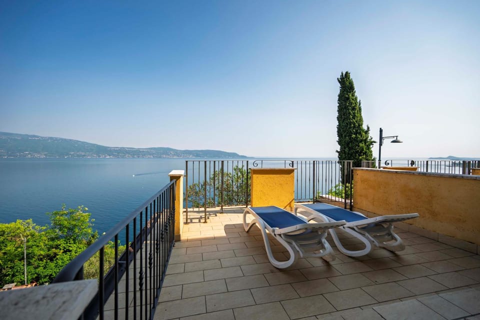All Inclusive Hotel Piccolo Paradiso Hotel in Lake Garda