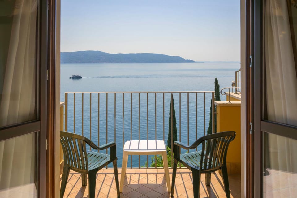 All Inclusive Hotel Piccolo Paradiso Hotel in Lake Garda
