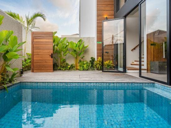 Casa Tropicale Seminyak Hotel in Kuta