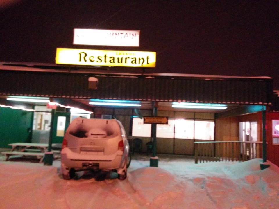 Shamrock Motel Motel in Alberta