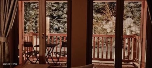 Chalet Alpina Hotel & Apartments Hotel in La Thuile