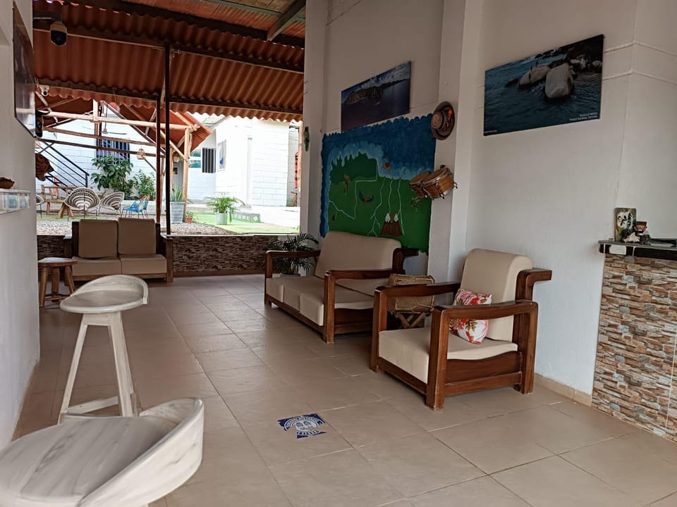 Taganga Tropical House Hotel in Taganga
