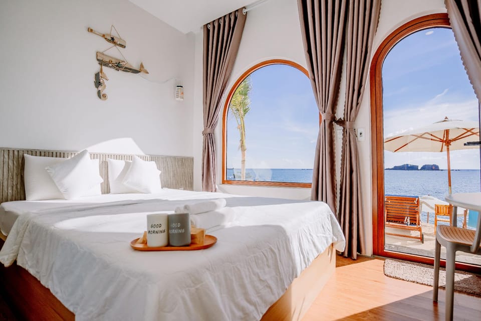 BE Villa - Đảo Phú Quý Hotel in Lâm Đồng