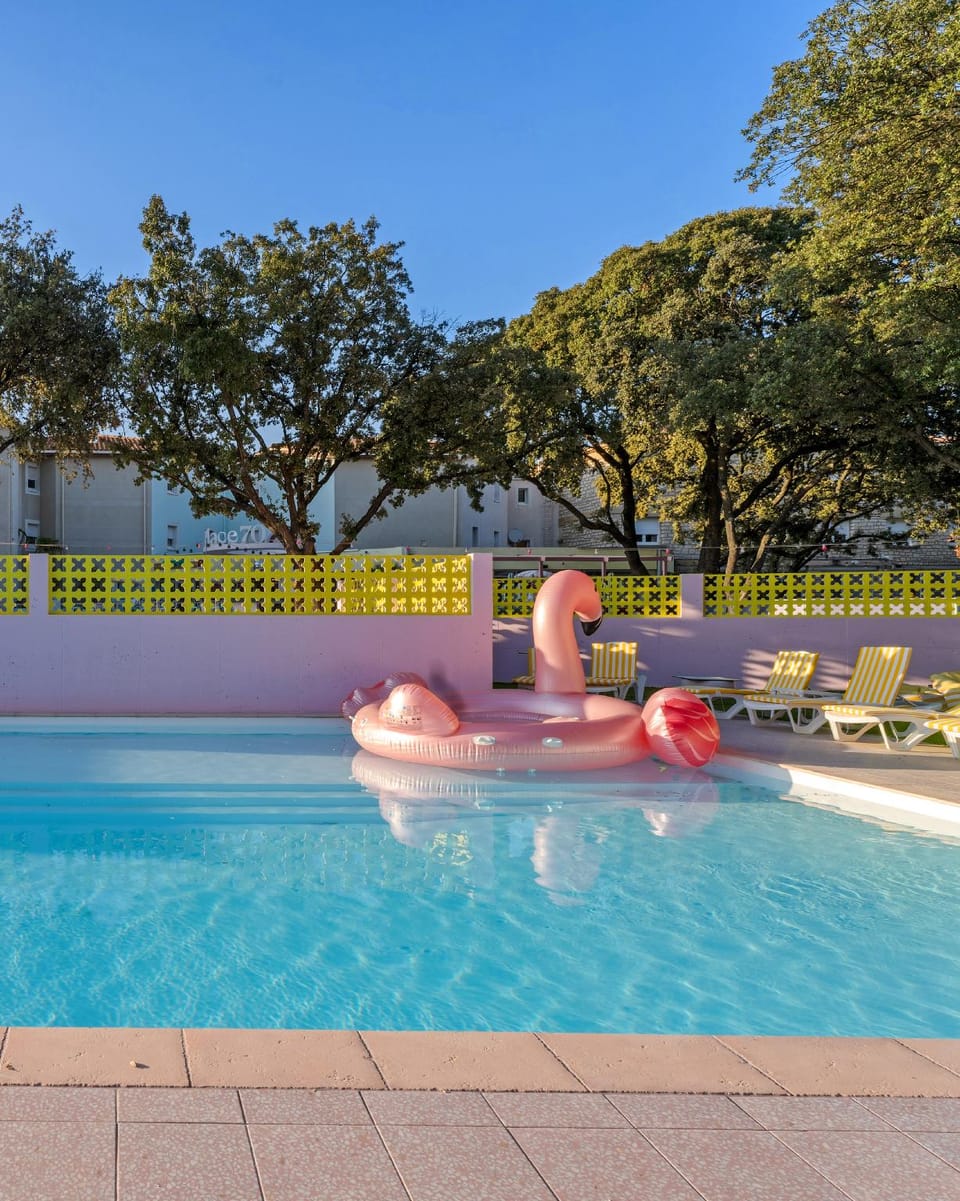 Swimming pool