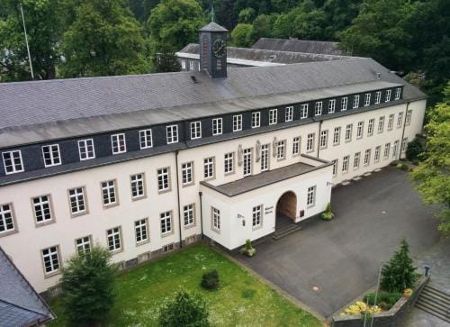 Gastflugel der Abtei Maria Laach Inn in Ahrweiler