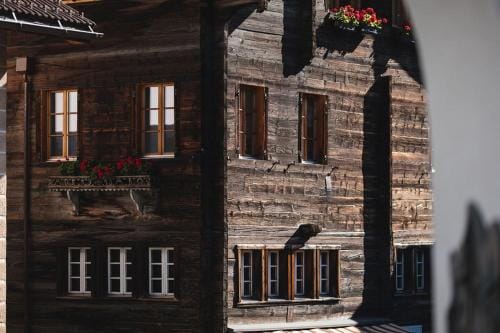 POORT A POORT Dorfhotel Hotel in Canton of Valais
