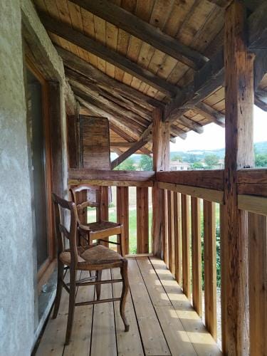 Chambres d'hotes aux Petits Belezins Hotel in Jura