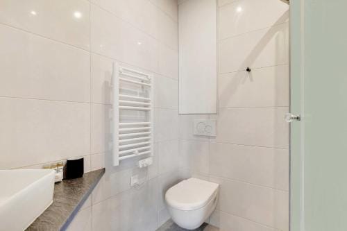 Chic apartment - 3BR10P - Gare de lEstRepublique Hotel in Paris