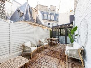Chic house - 3BR8P - TernesArc de Triomphe Hotel in Paris