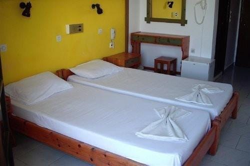 Hermes Hotel in Marmari