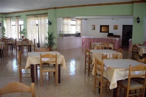 Hermes Hotel in Marmari