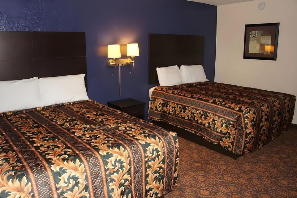 Ember Inn Suites Hotel in St Cloud