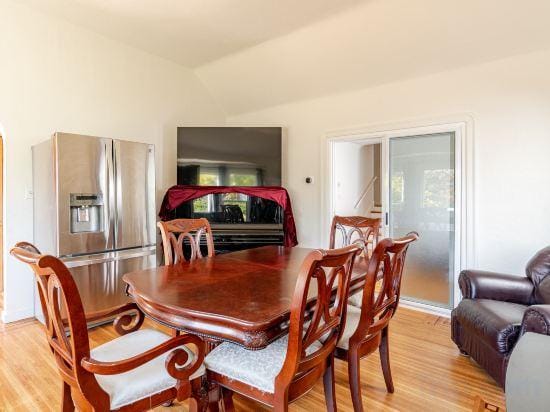 Cozy 5 Bedroom House, Central AC, Best for Work and Family Group Trip Hotel in Berkeley