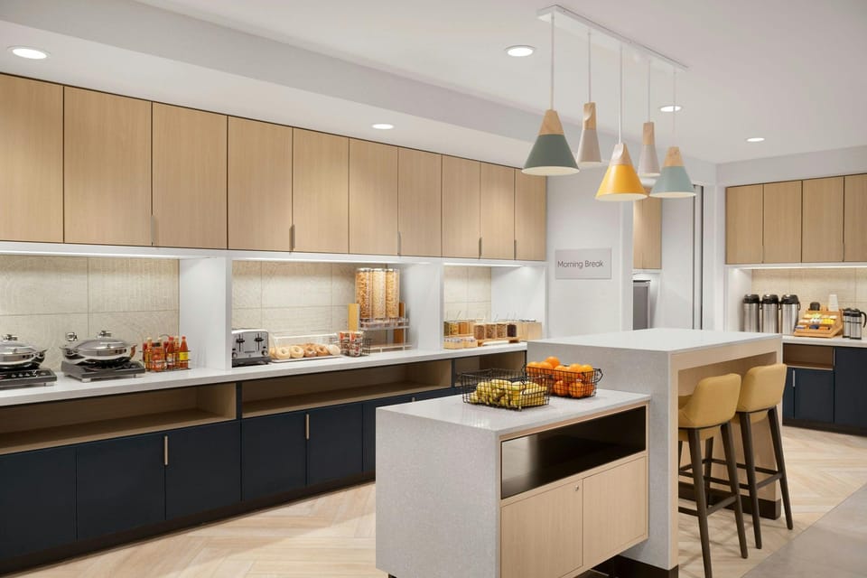 TownePlace Suites by Marriott Crown Point Hotel in Indiana