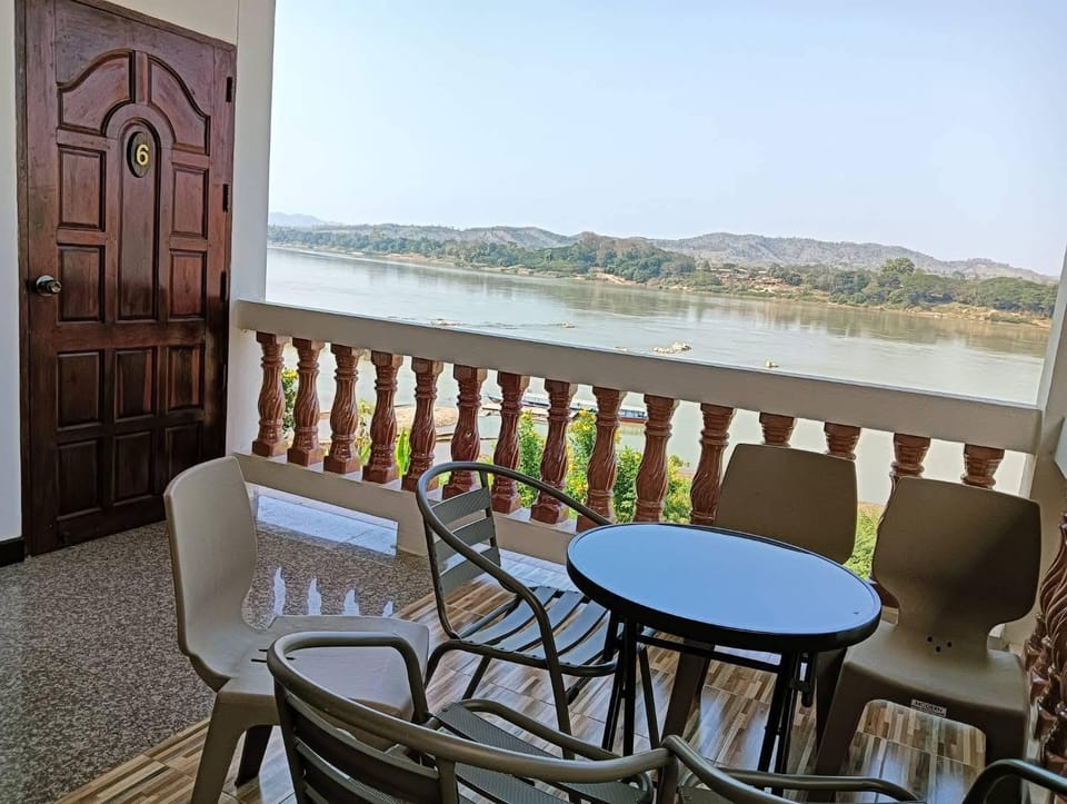 Fong River Inn in Vientiane Province, Laos