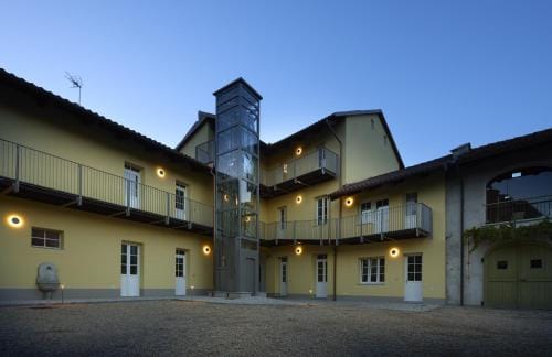 Via Ai Portici Suite Hotel in Piedmont