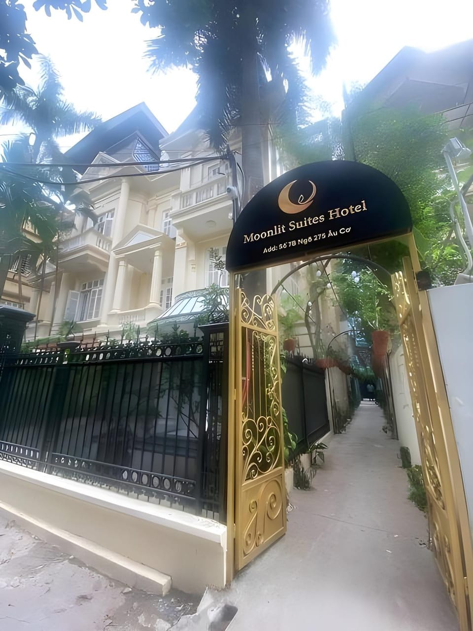 Moonlit Suites Hotel Hotel in Hanoi