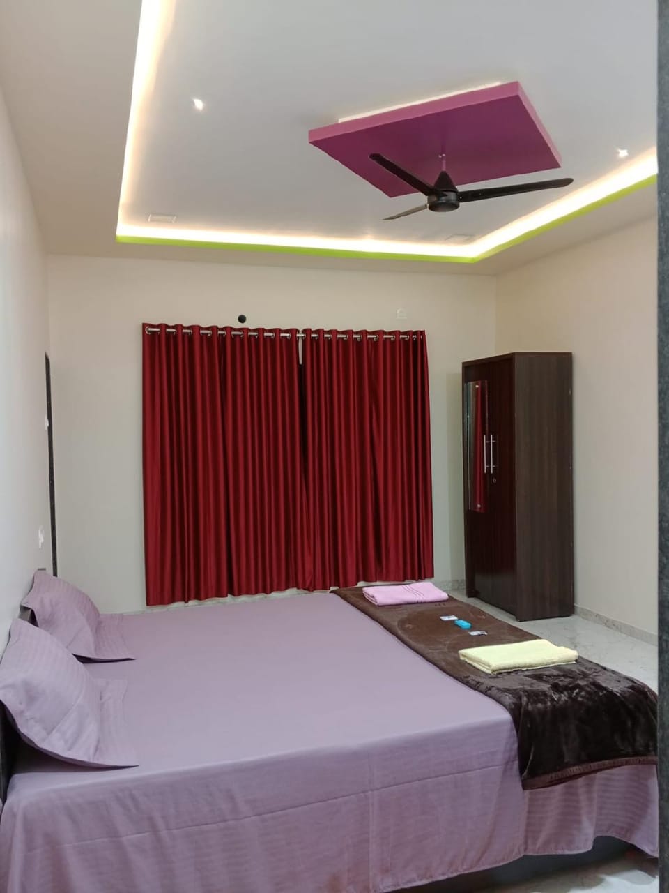 Swati Nyahari Niwas Tarkarli Malvan Hotel in Maharashtra