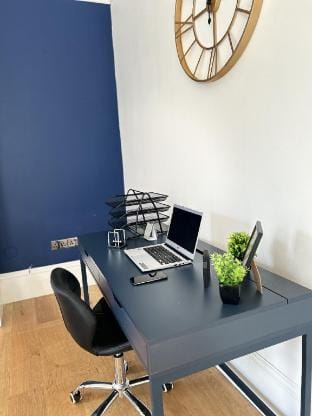 Grimsby Central Luxury 2 Bedrooms, Sleeps 3 Hotel in Grimsby