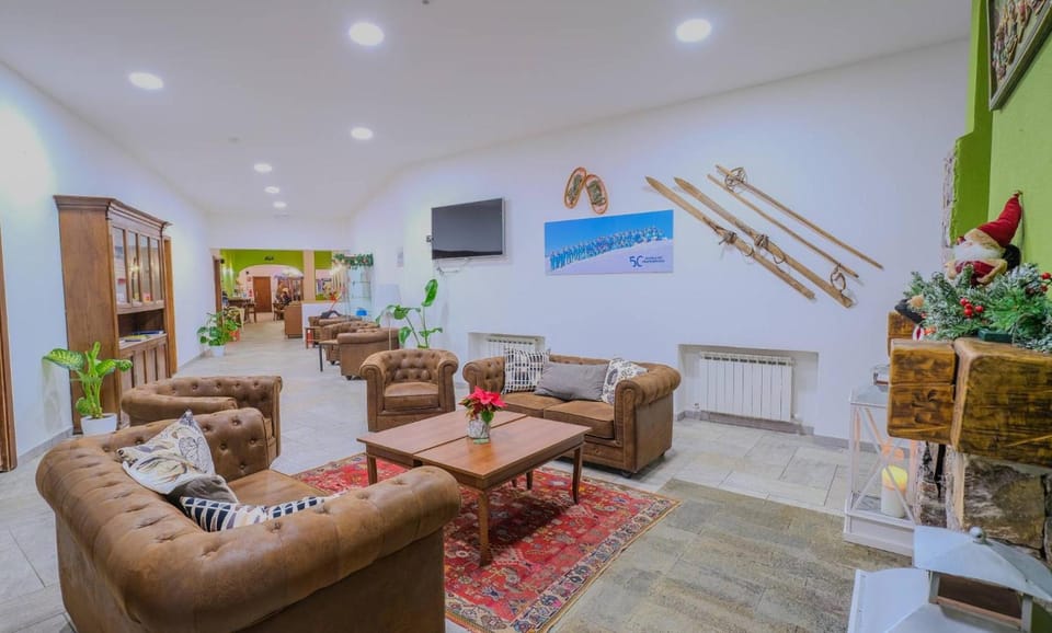 Chalet Le Alpi - Azzurro Club Hotel in Prato Nevoso