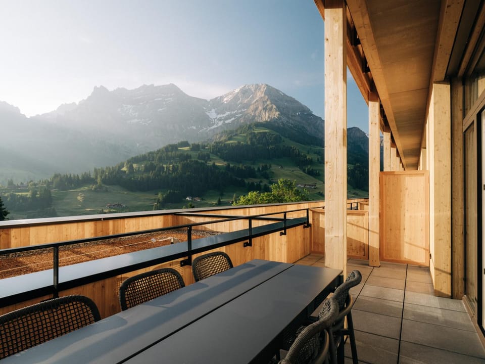 KURVE Apartments & Lounge Apartment hotel in Adelboden