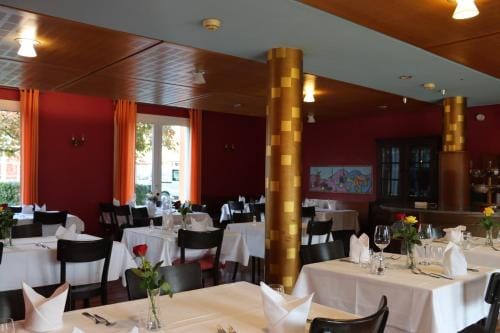 Hotel & Restaurant Reinacherhof Hotel in Switzerland