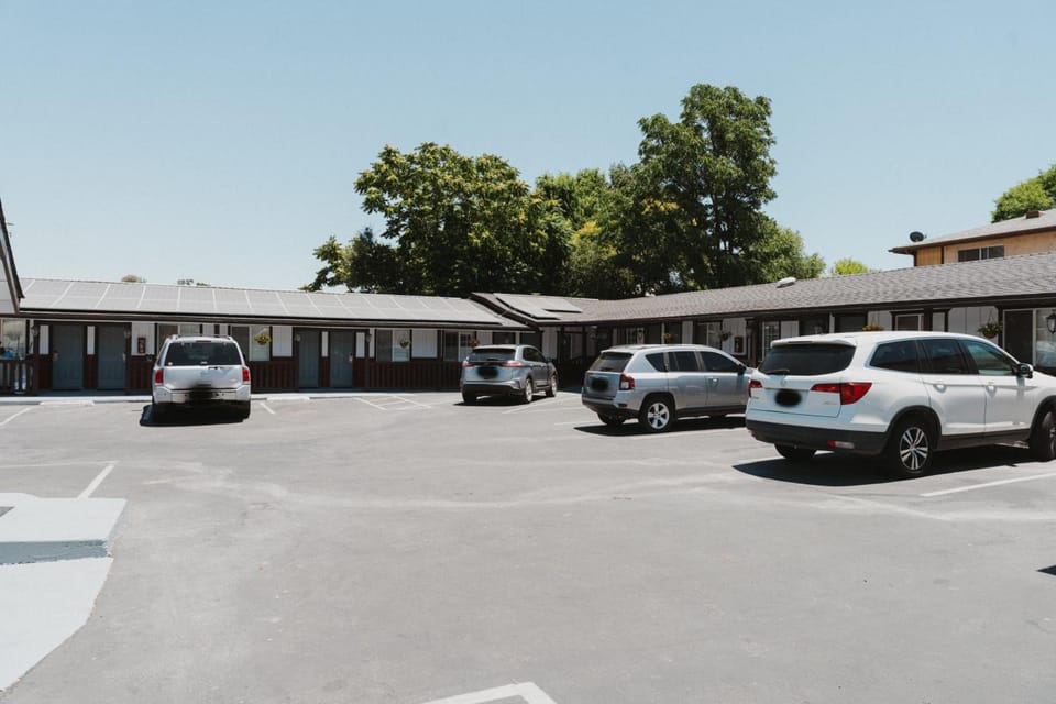 Paso Robles Wine Country Inn Motel in Paso Robles