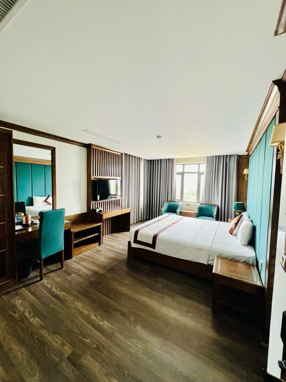 DUC CHUNG HOTEL HA LONG Hotel in Laos
