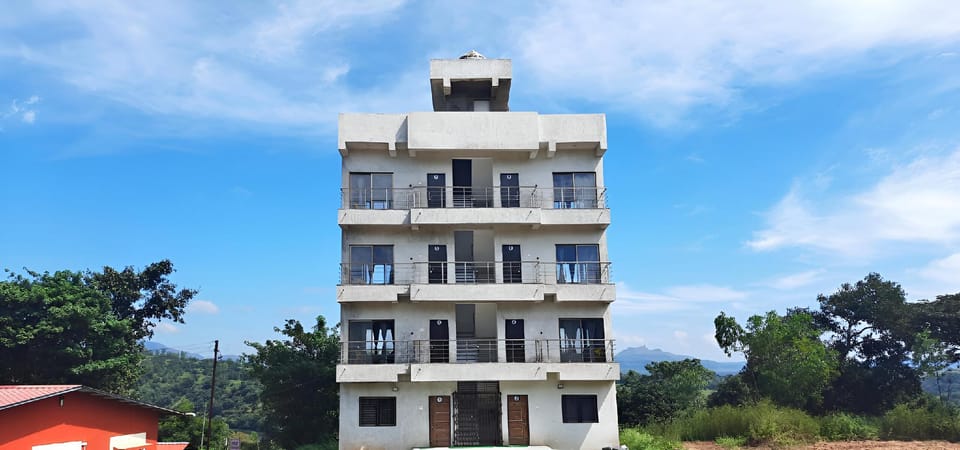Hotel Randha And Lodging Hotel in Maharashtra