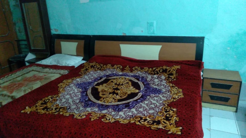 Goroomgo Viren International Agra Hotel in Agra